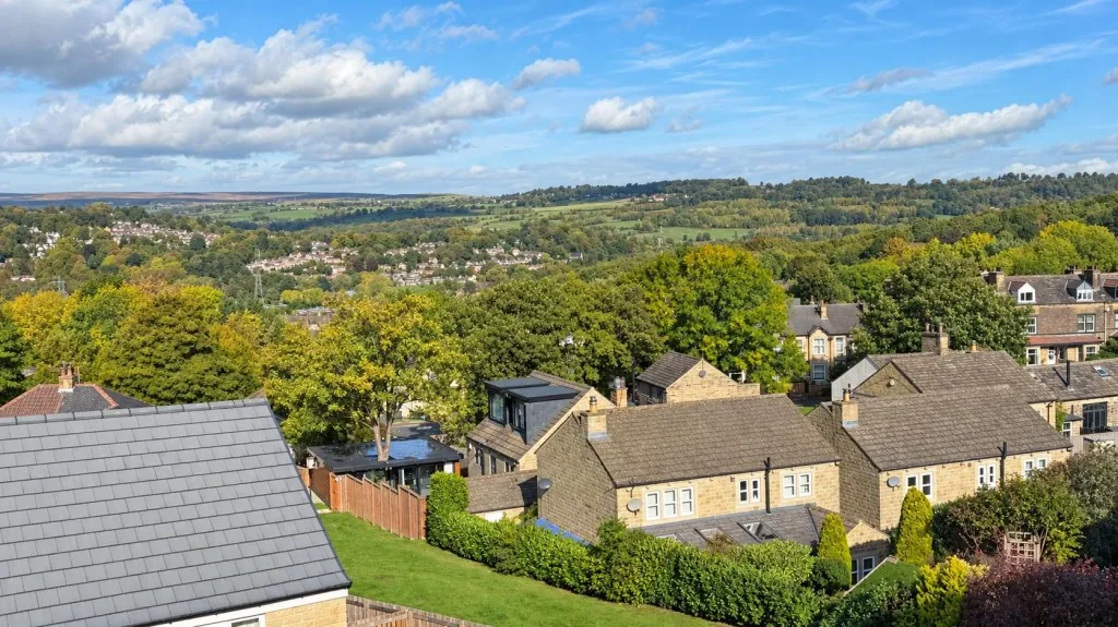 Burwell Rise, Thackley, photo 18
