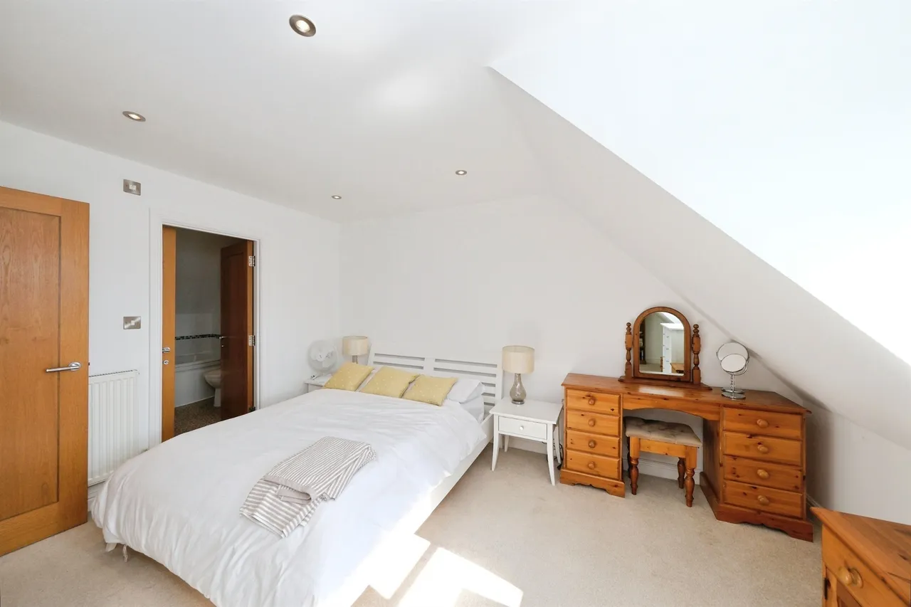 Mercia Court, Repton, DE65, photo 17