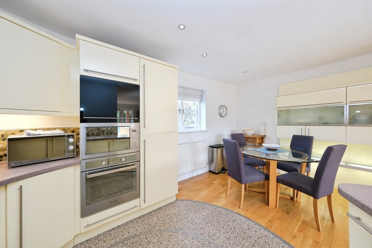 Mercia Court, Repton, DE65, photo 15