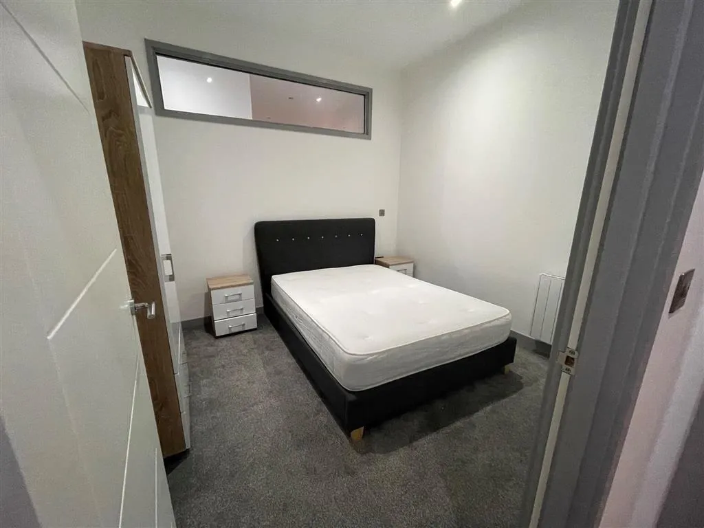Danum House, DN1, photo 2