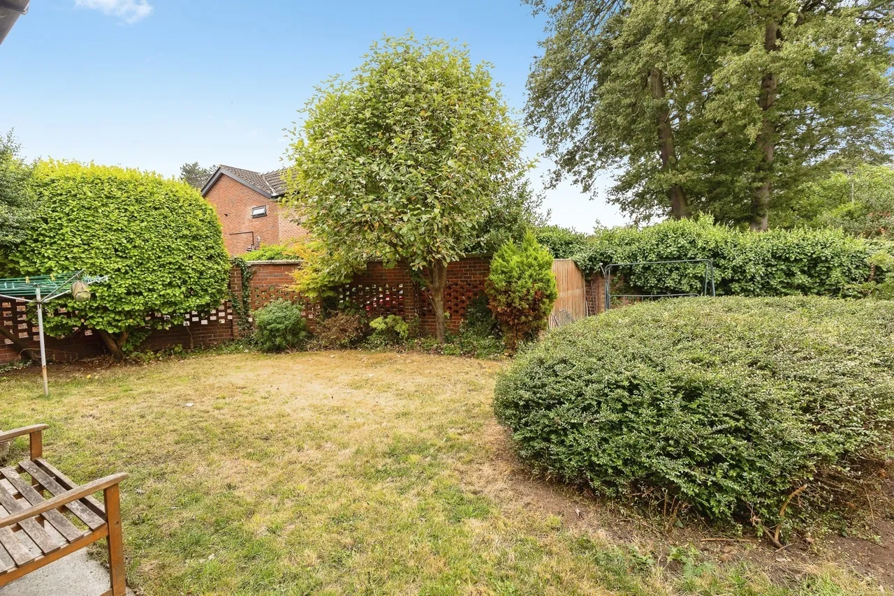 Wealstone Lane, Chester, CH2, photo 4
