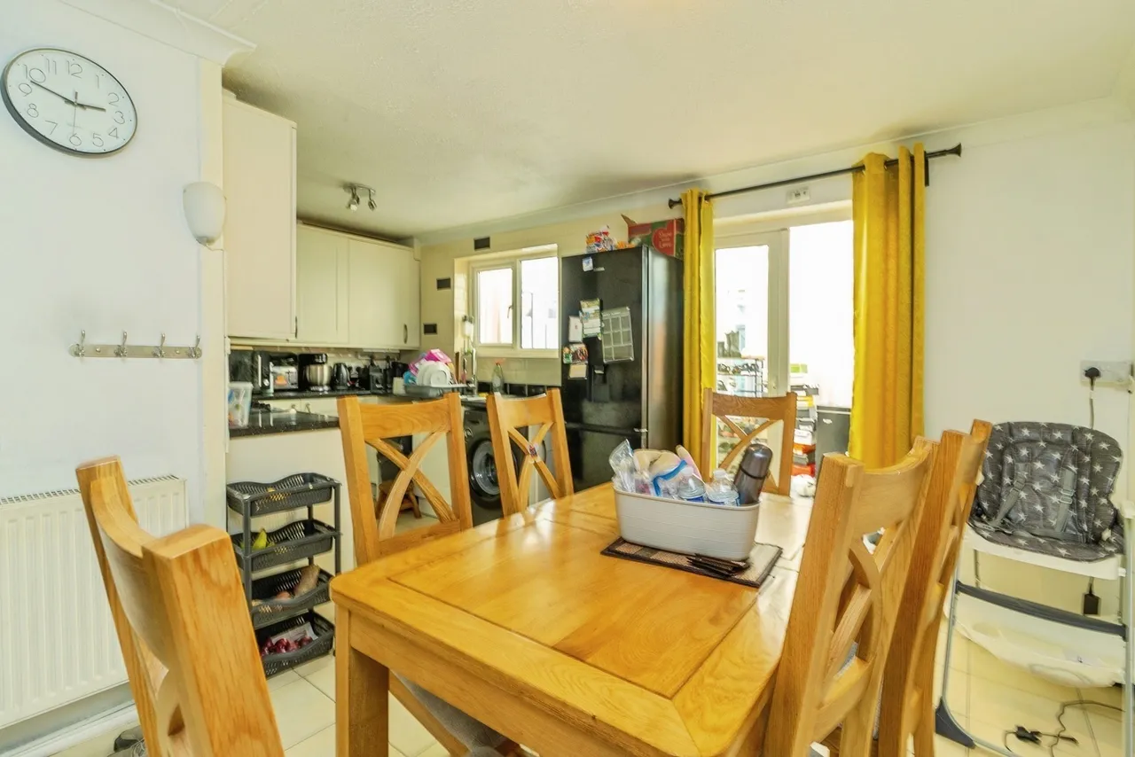 Hartley, Great Linford, Milton Keynes, Buckinghamshire, MK14, photo 4