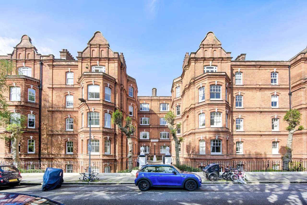 11 Owen Mansions, Queens Club Gardens, London, photo 11