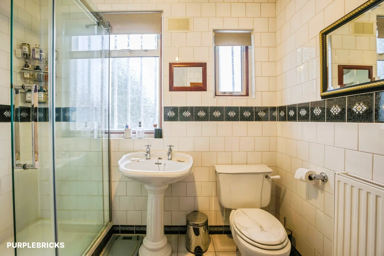 Clarendon Gardens, Wembley, HA9, photo 21