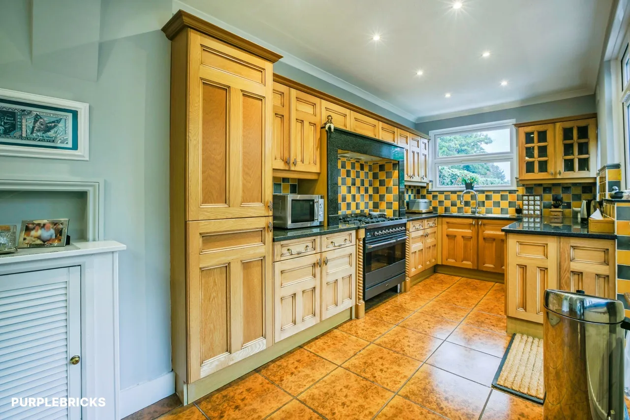 Clarendon Gardens, Wembley, HA9, photo 5