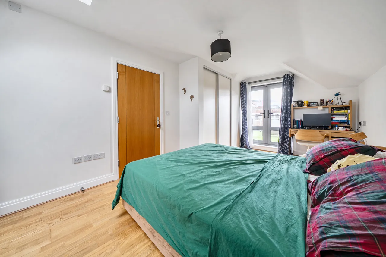 West Ealing, W13, photo 12