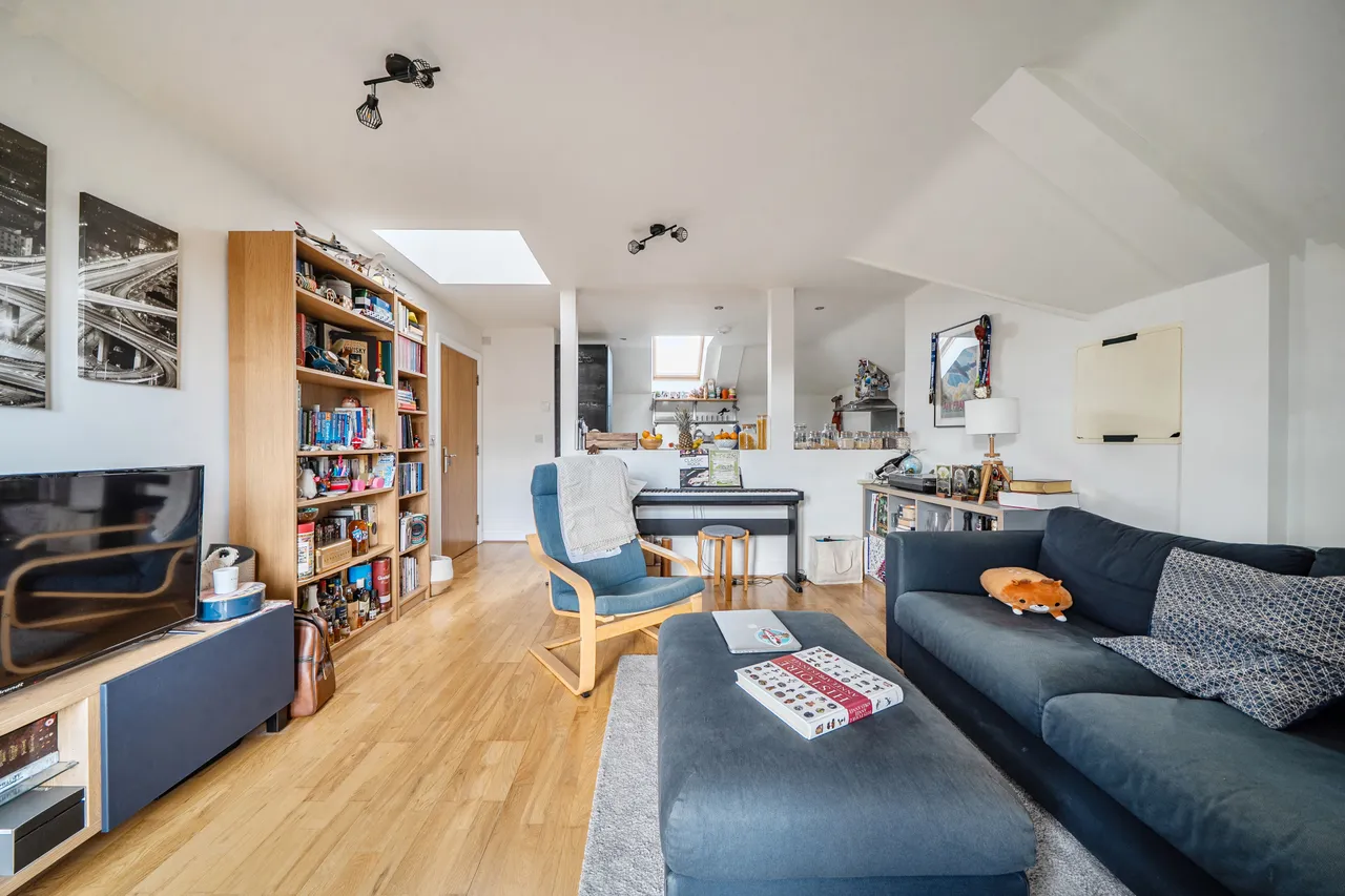 West Ealing, W13, photo 14