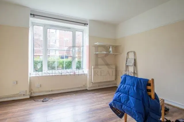 2 bed flat to rent, Clayton Street, London, SE11
