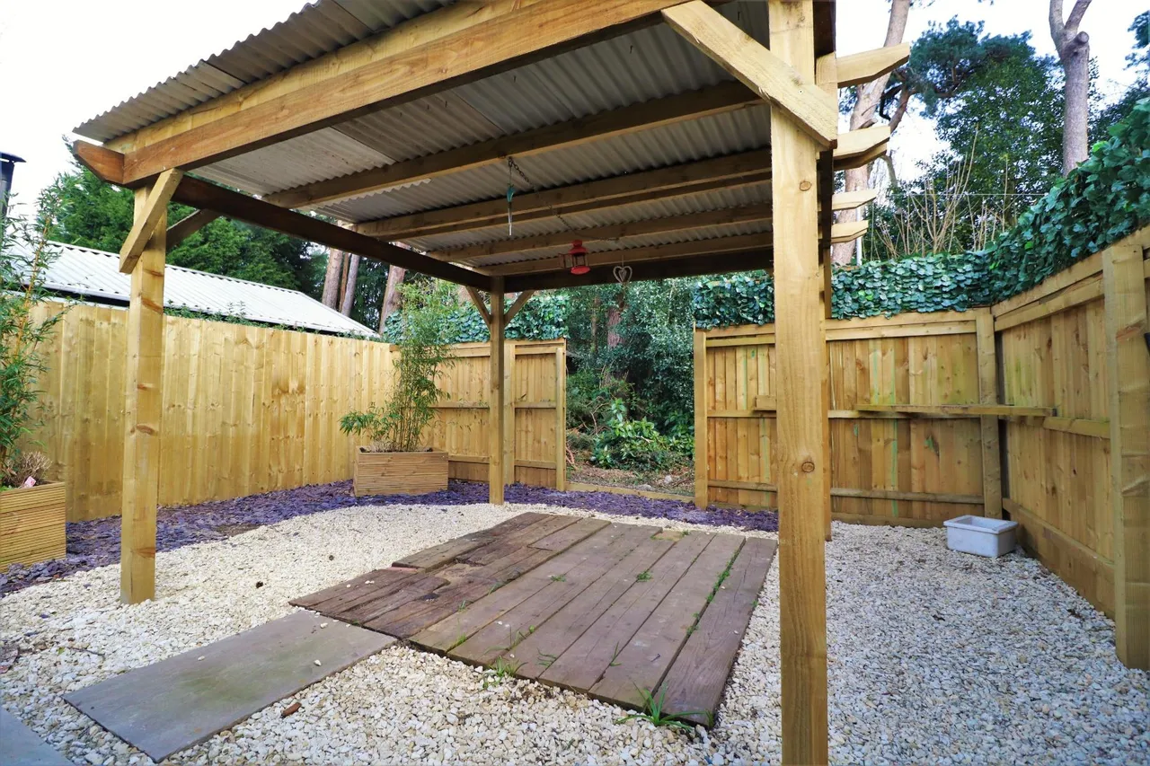 Pencarn Avenue, Coedkernew, NP10, photo 17