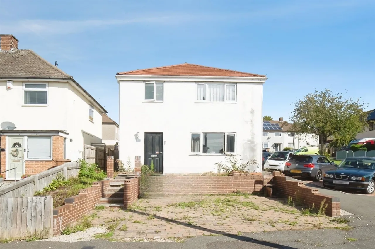 3 bed house for sale — Albemarle Road, Chaddesden, Derby
