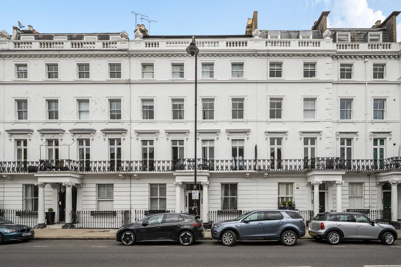 1 bed flat to rent — 31e Oakley Street, London
