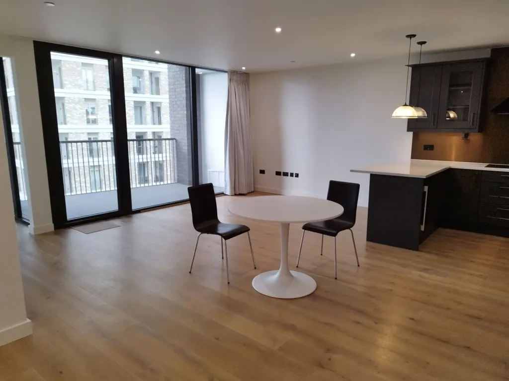 Emery Way, Wapping, E1W, photo 2