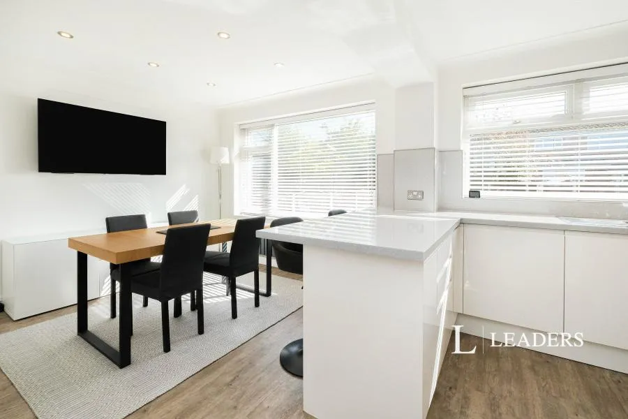 Exeter Close, Liverpool, L10, photo 4