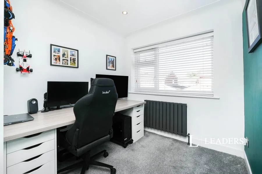 Exeter Close, Liverpool, L10, photo 8