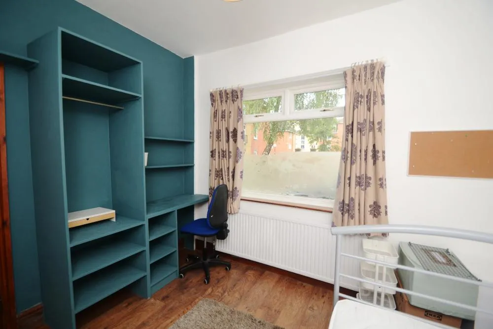 Ladybarn Road, Fallowfield, M14, photo 4