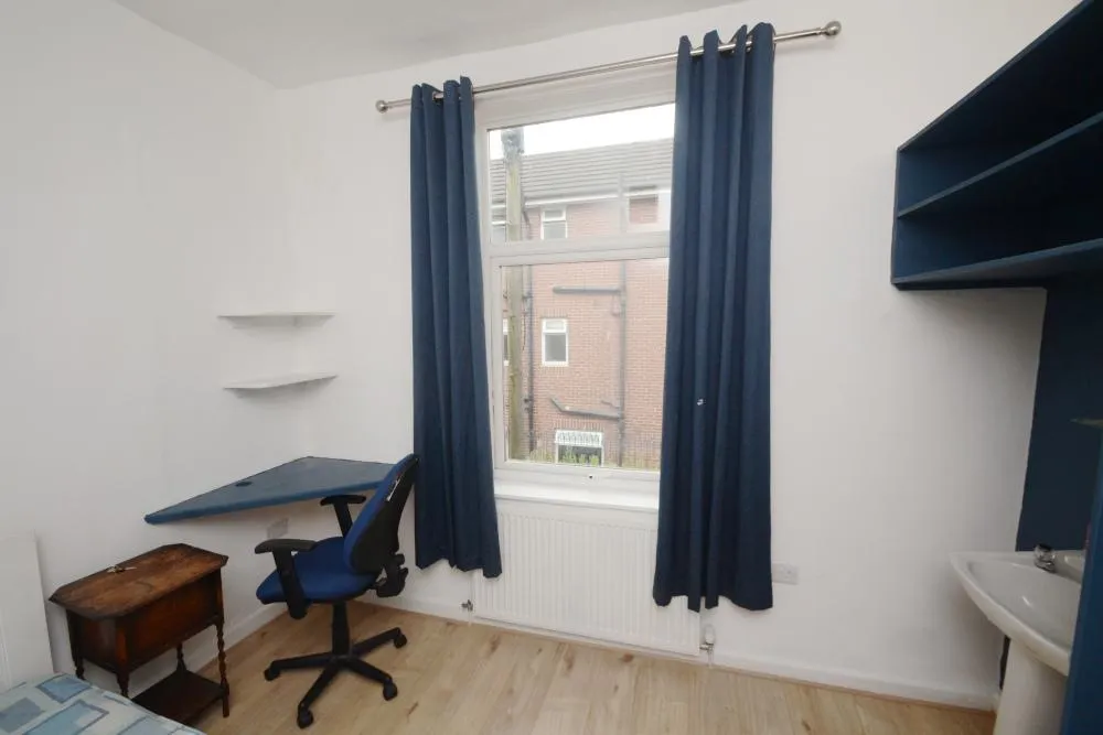 Ladybarn Road, Fallowfield, M14, photo 14