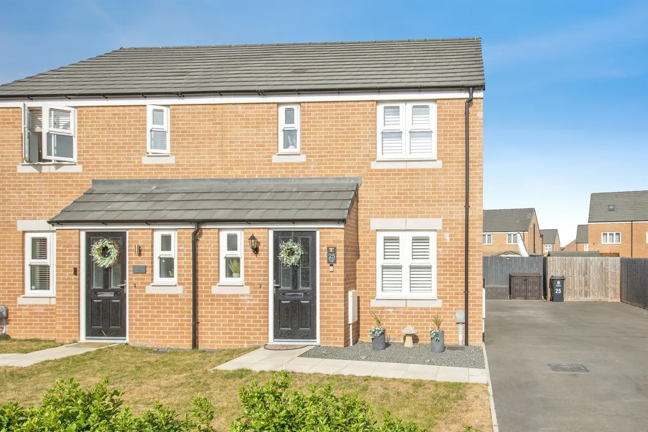 Shingle Way, Clacton-On-Sea, CO16, photo 3