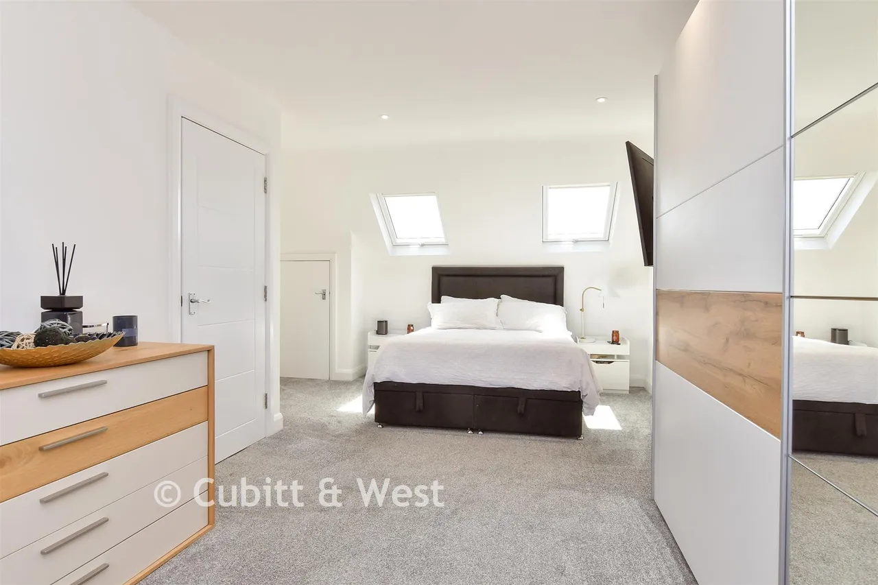 Old Shoreham Road, Hove, BN3, photo 16
