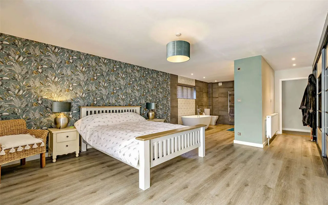 Southgate Lane, Norwich, NR1, photo 13