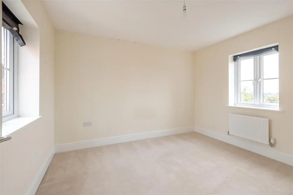 Hillfield Road, Oundle, PE8, photo 14