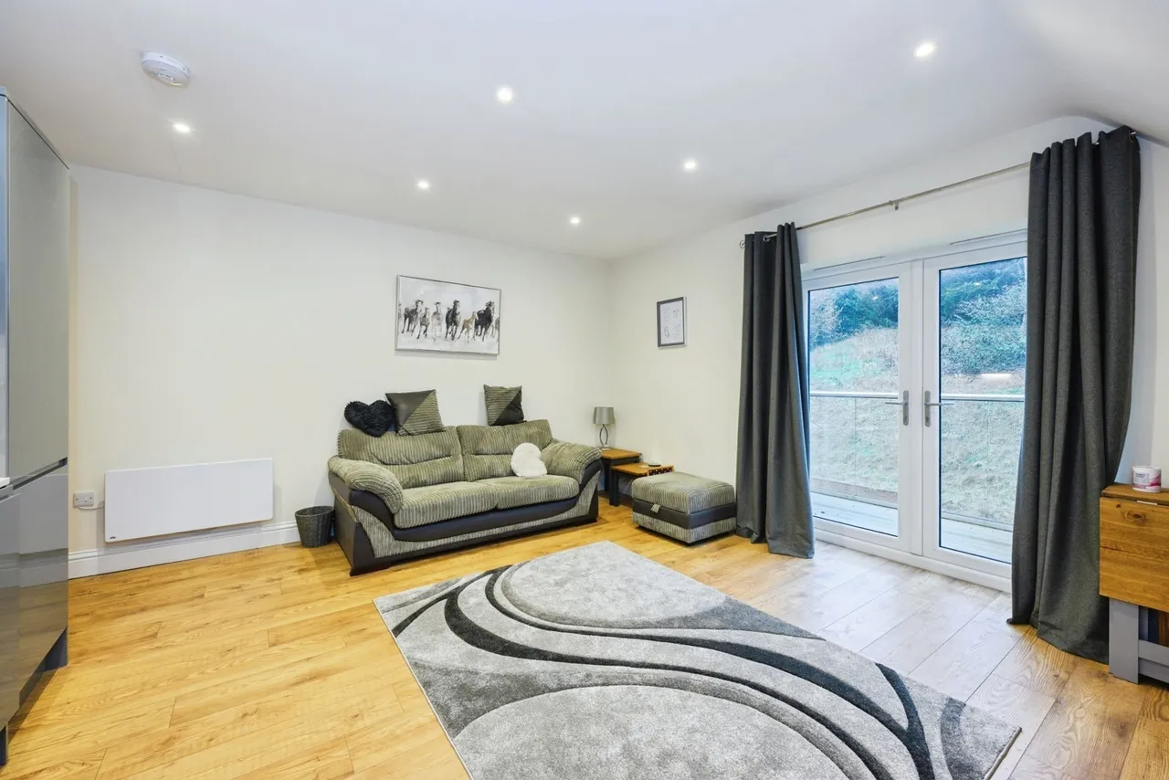 Godstone Road, Kenley, CR8, photo 10