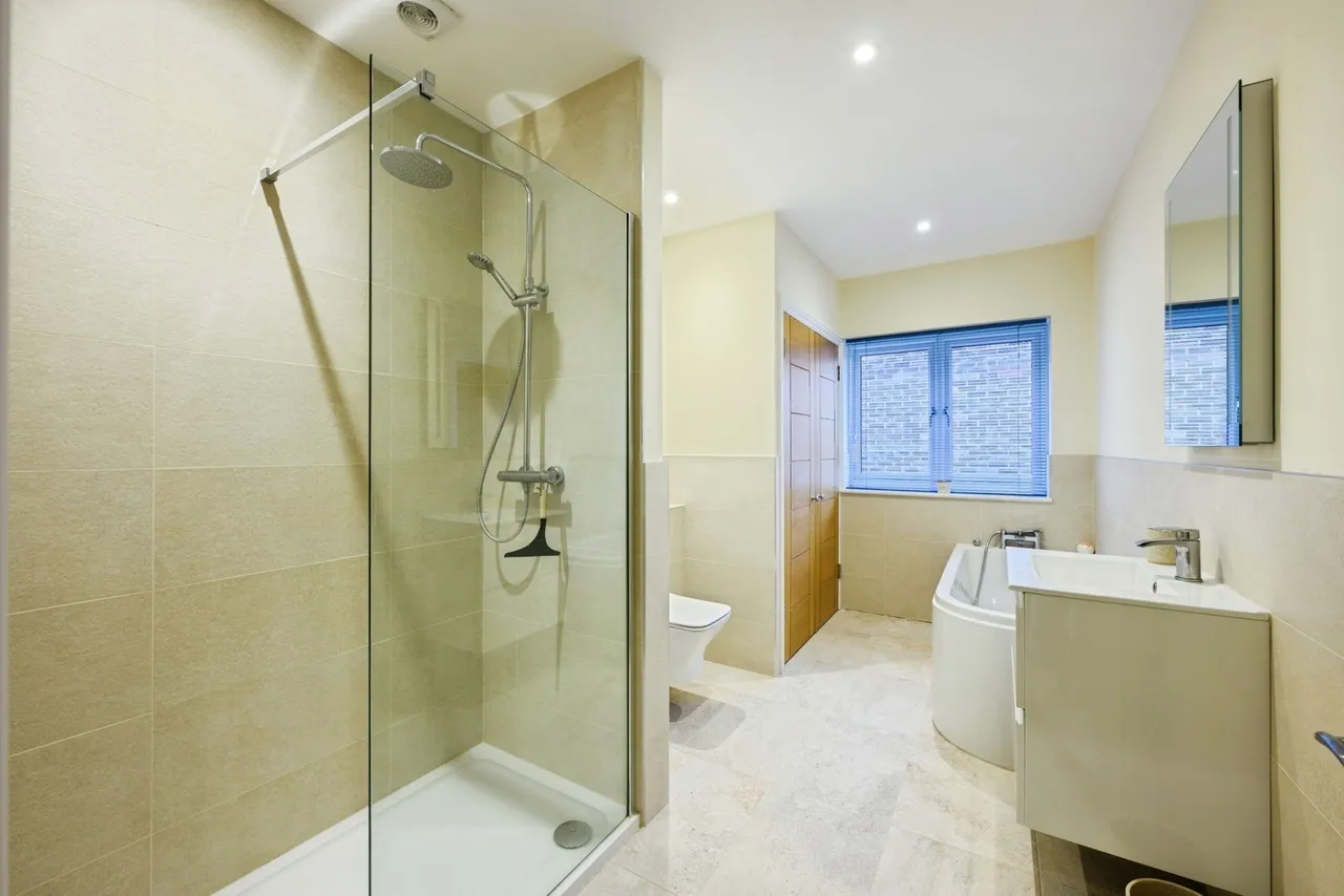 Godstone Road, Kenley, CR8, photo 5