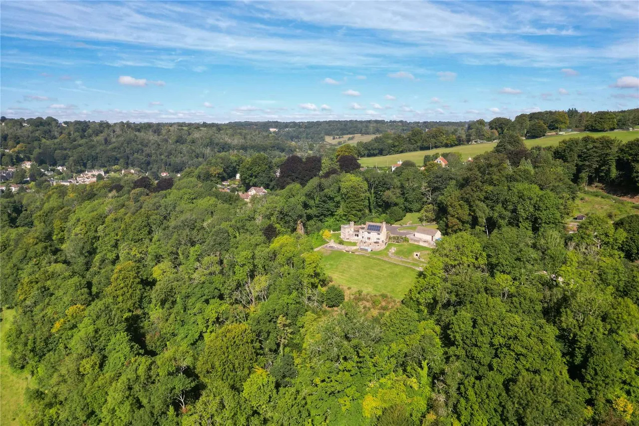 Murhill, Limpley Stoke, BA2 7FH, photo 2