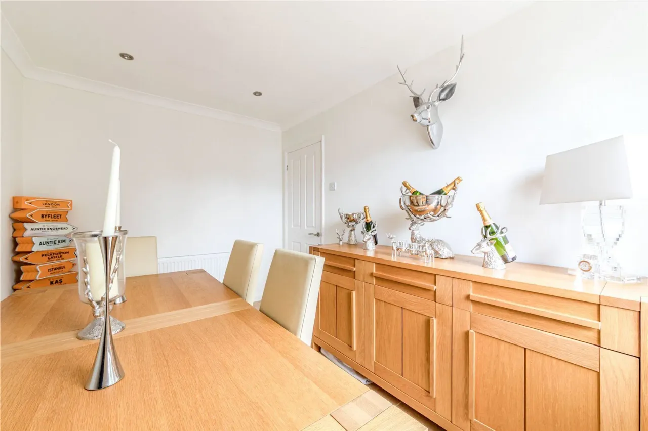 High Road, Byfleet, West Byfleet, Sur..., photo 6