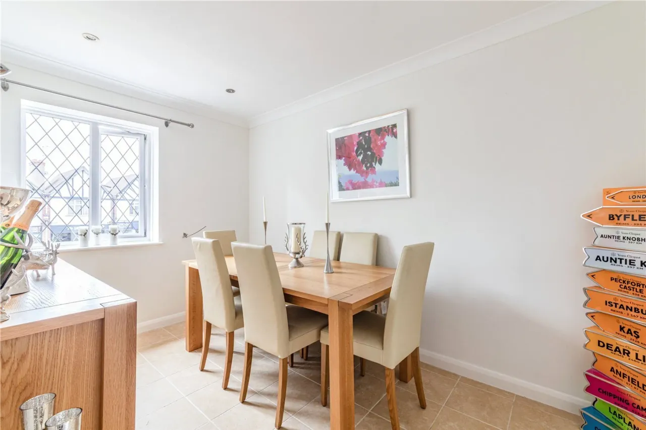 High Road, Byfleet, West Byfleet, Sur..., photo 4