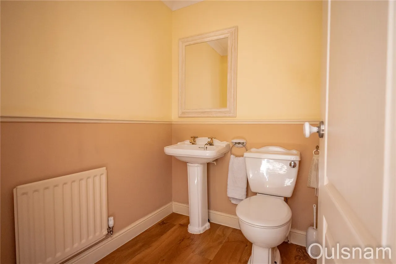 Dark Lane, Stoke Heath, Bromsgrove, Worcestershire, B60 3BH, photo 14