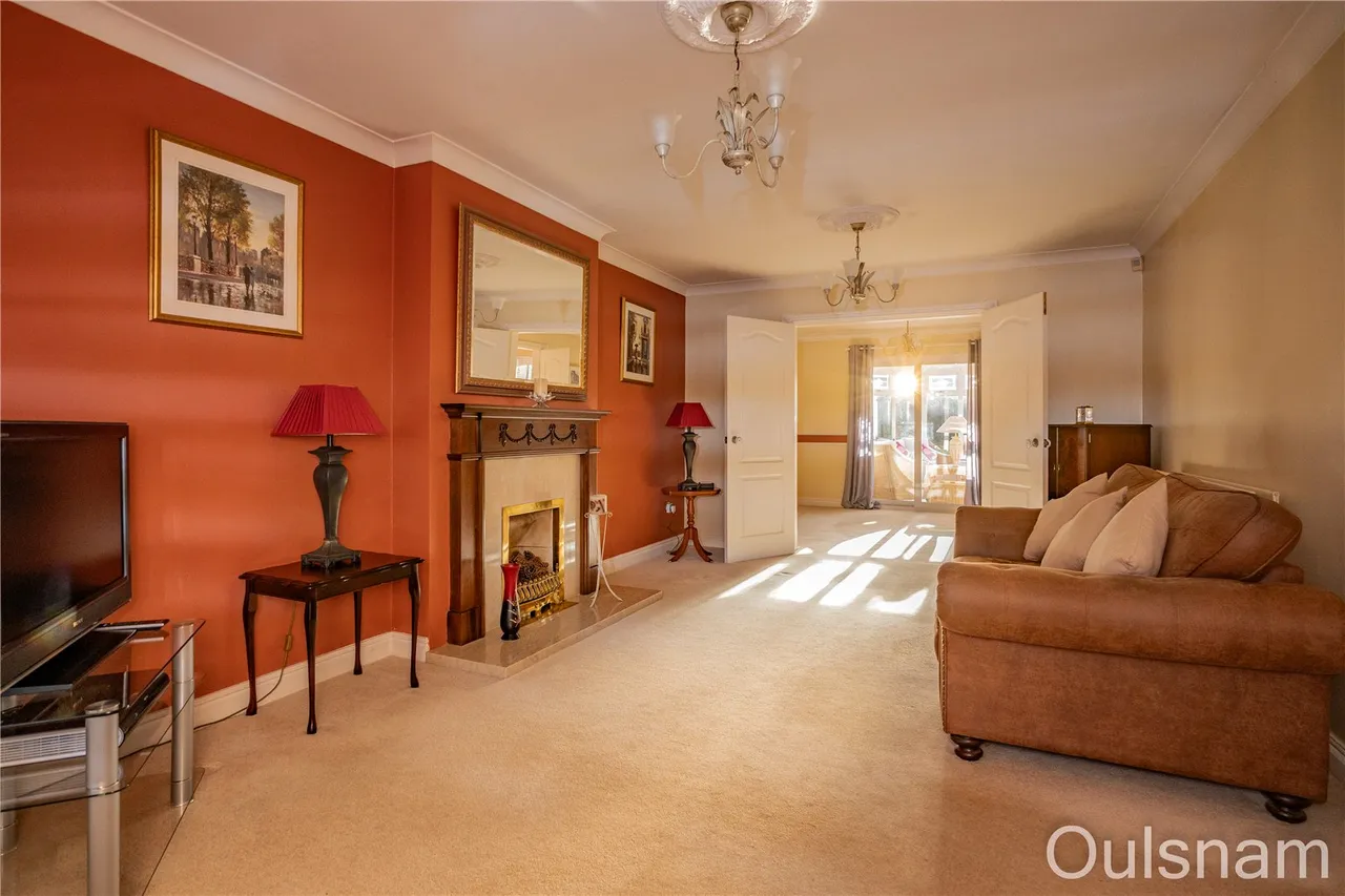 Dark Lane, Stoke Heath, Bromsgrove, Worcestershire, B60 3BH, photo 5