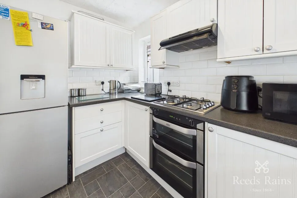 Clwyd Gardens, Kinmel Bay, Conwy, LL18, photo 10