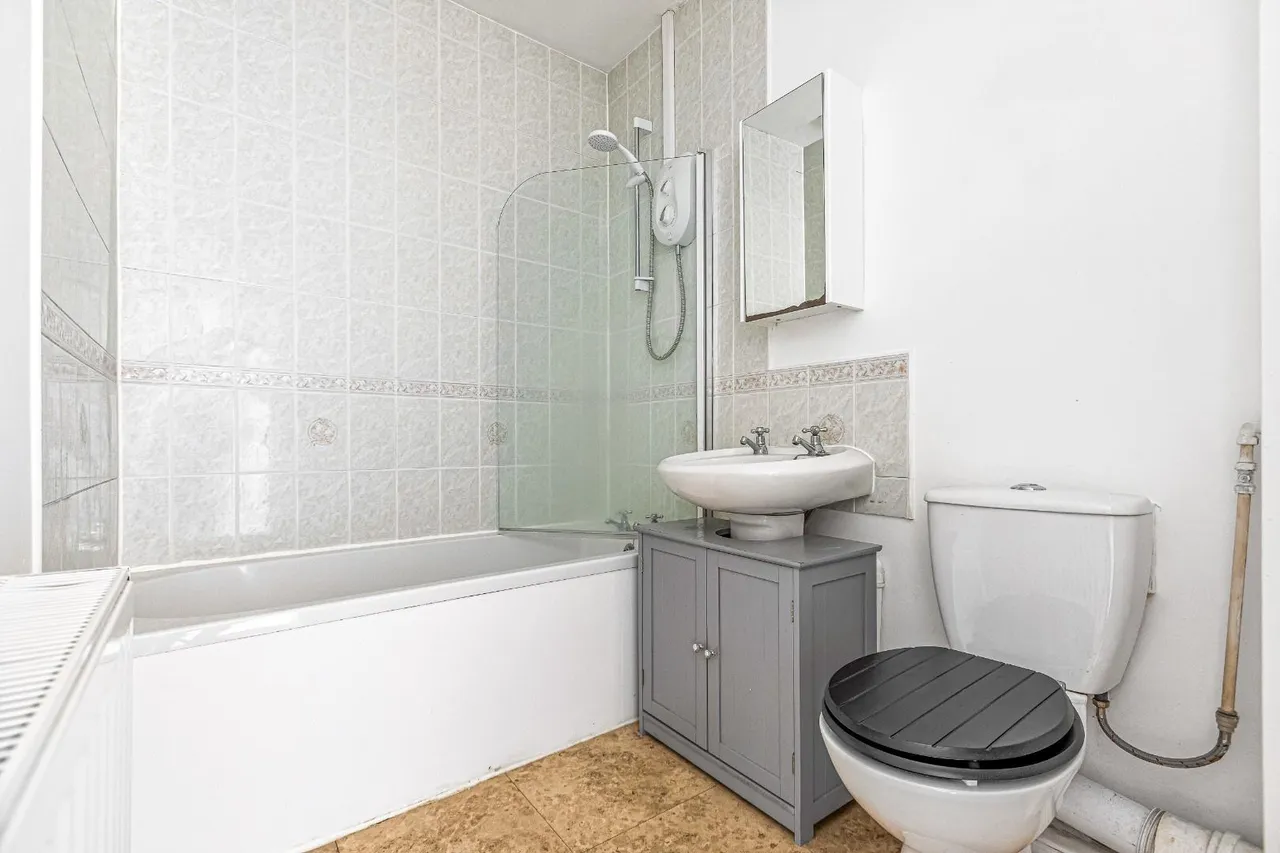Westbury Road, Nuneaton, CV10, photo 13