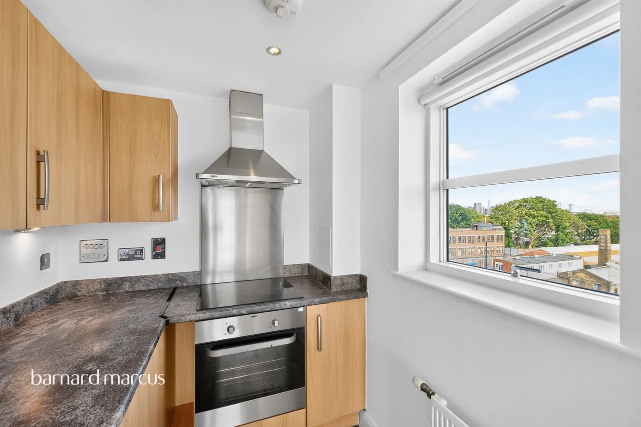 Bournemouth Road, London, SE15, photo 5