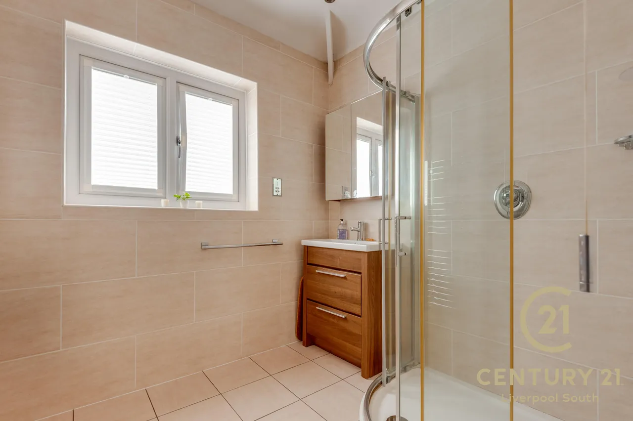 Reservoir Road, Woolton, L25, photo 27