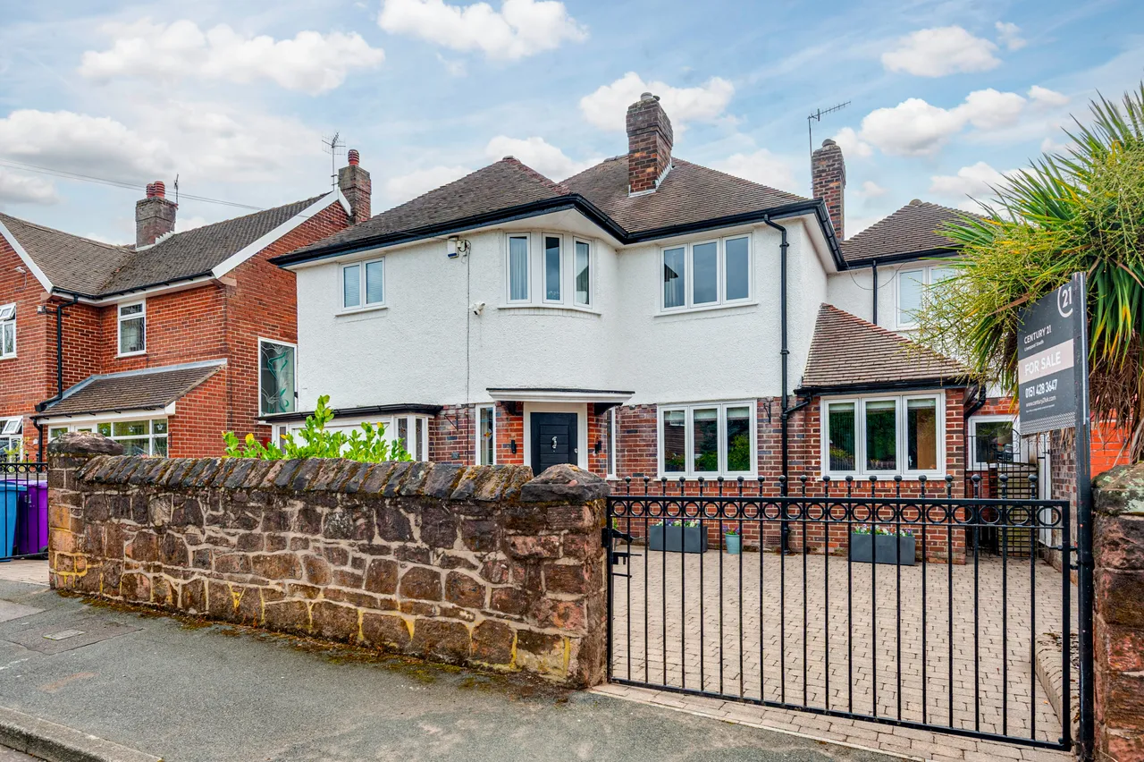 5 bed property for sale, Reservoir Road, Woolton, L25
