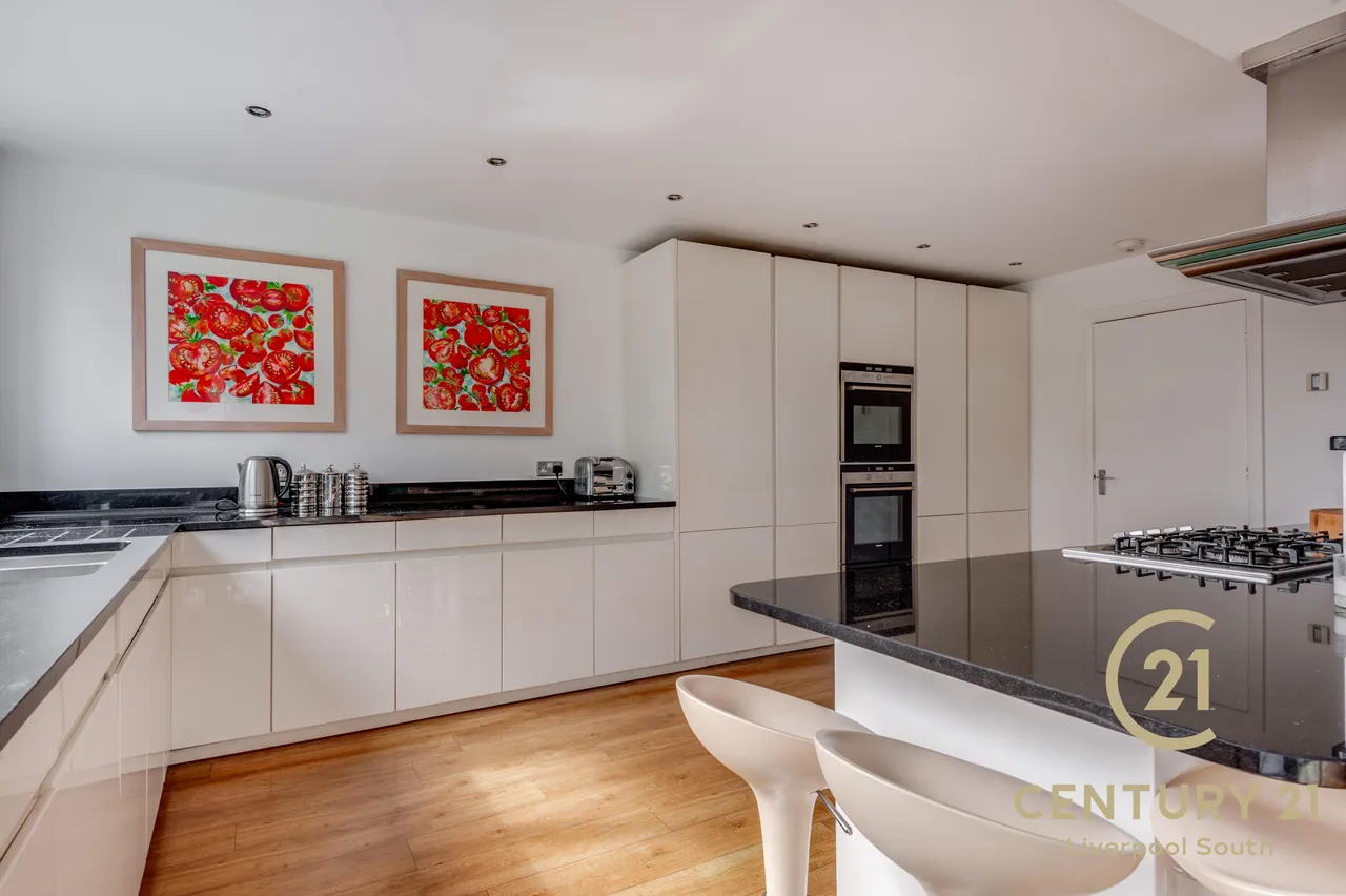 Reservoir Road, Woolton, L25, photo 8
