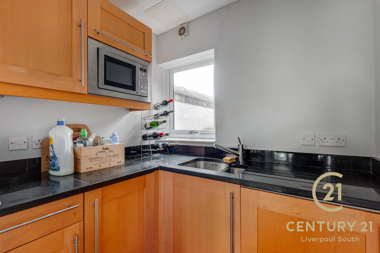 Reservoir Road, Woolton, L25, photo 9