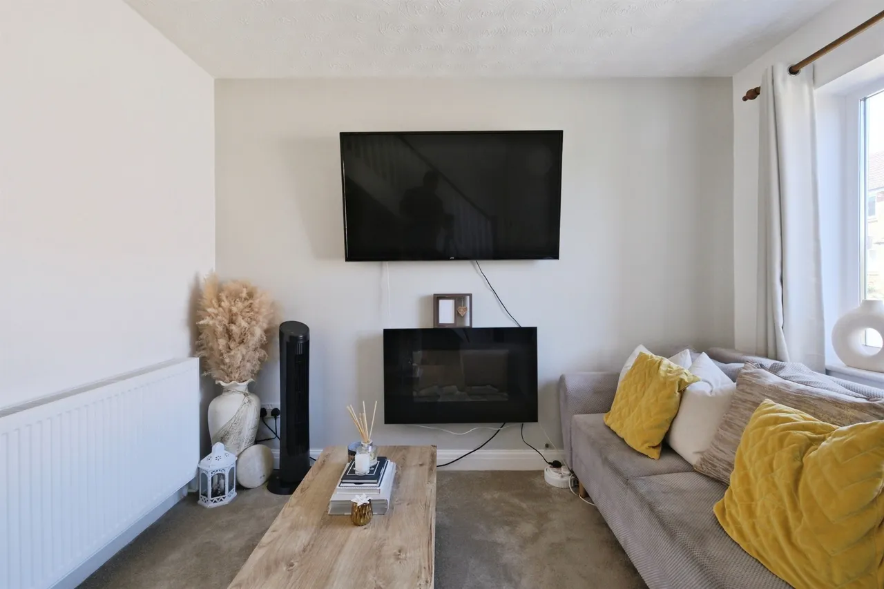 Ramleaze Drive, Salisbury, SP2, photo 9