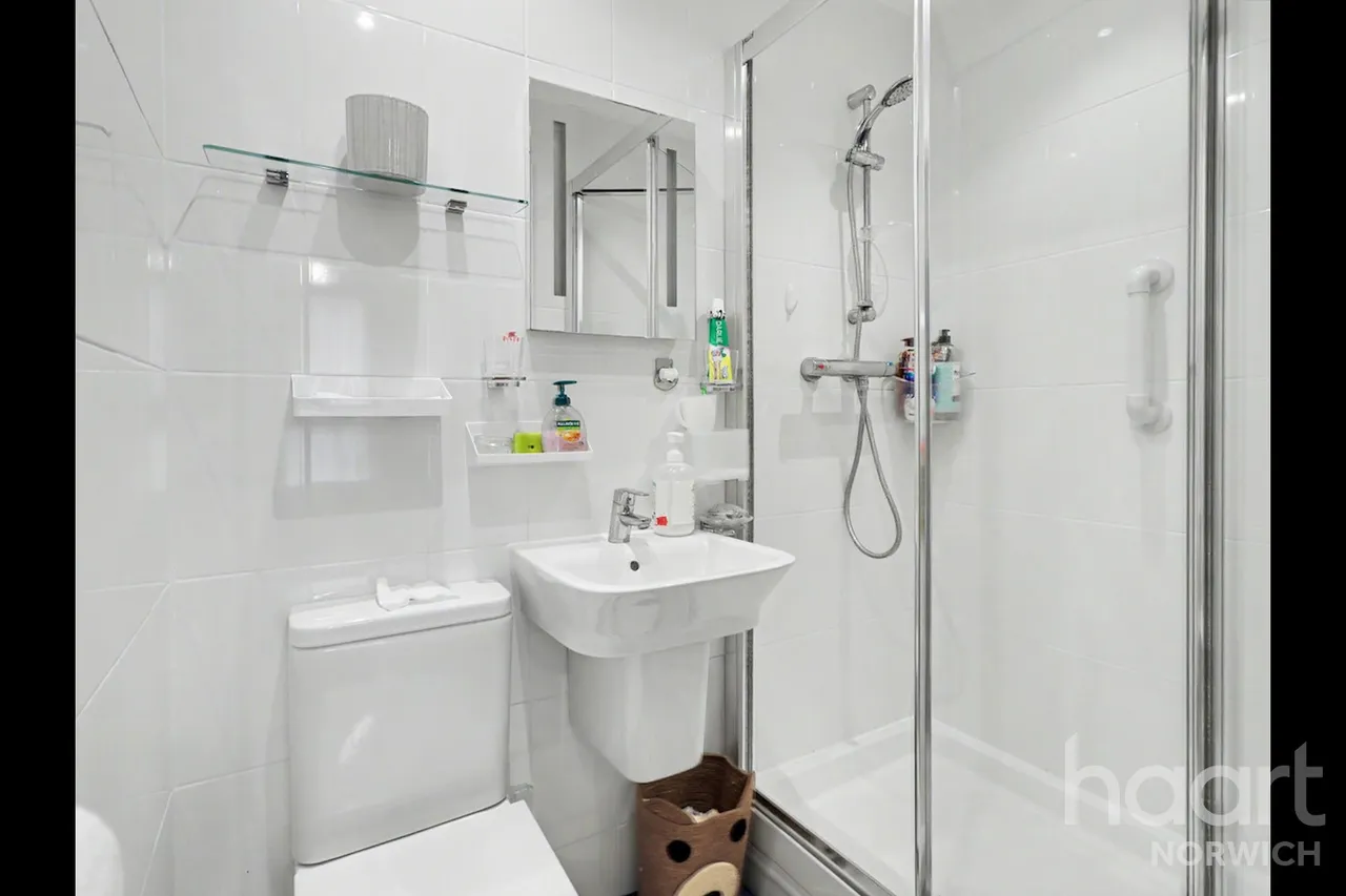 Geoffrey Watling Way, Norwich, NR1, photo 9