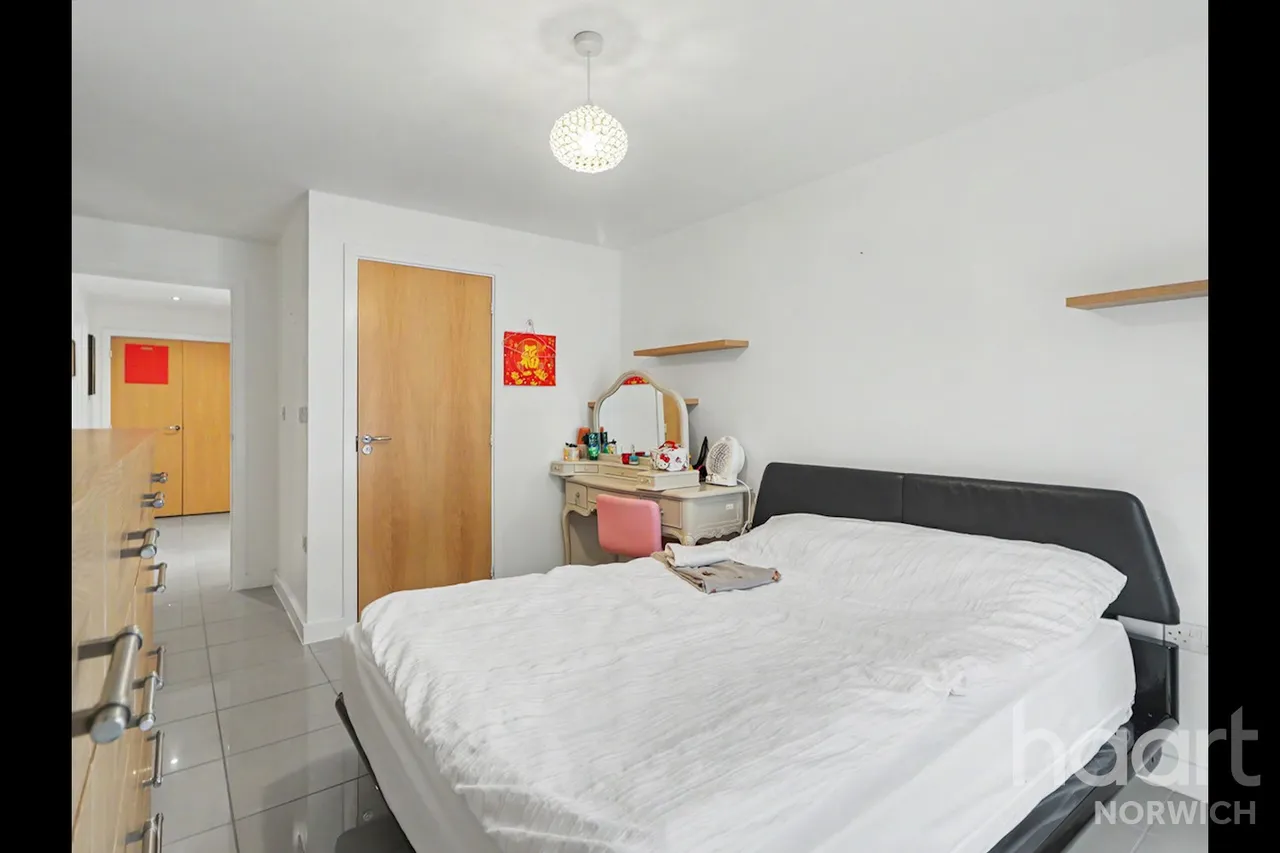 Geoffrey Watling Way, Norwich, NR1, photo 6