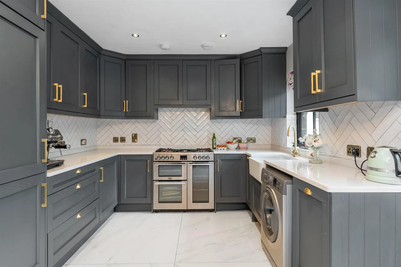 Upper Newtownards Road, Dundonald, BT16, photo 12