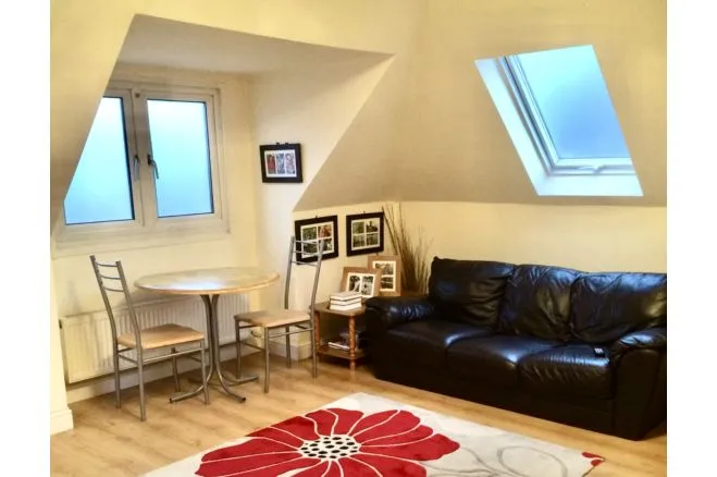 Staverton Road, London, NW2, photo 21