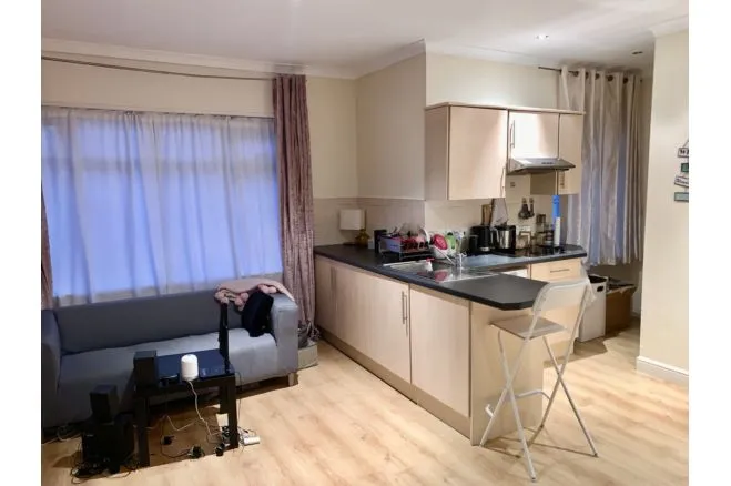 Staverton Road, London, NW2, photo 20