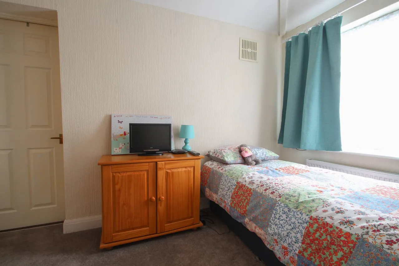 Monmouth Close, Welling, photo 8