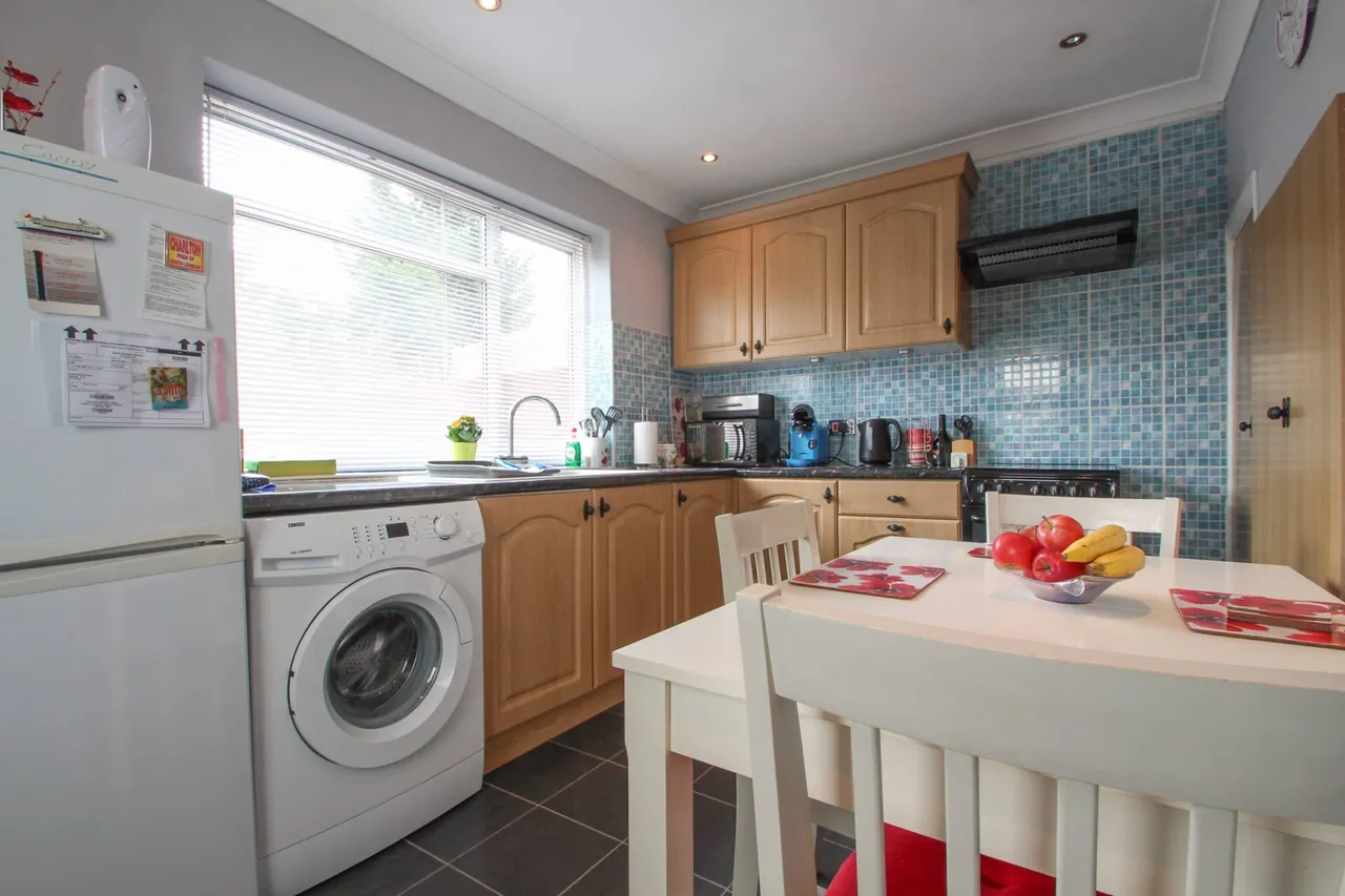 Monmouth Close, Welling, photo 5