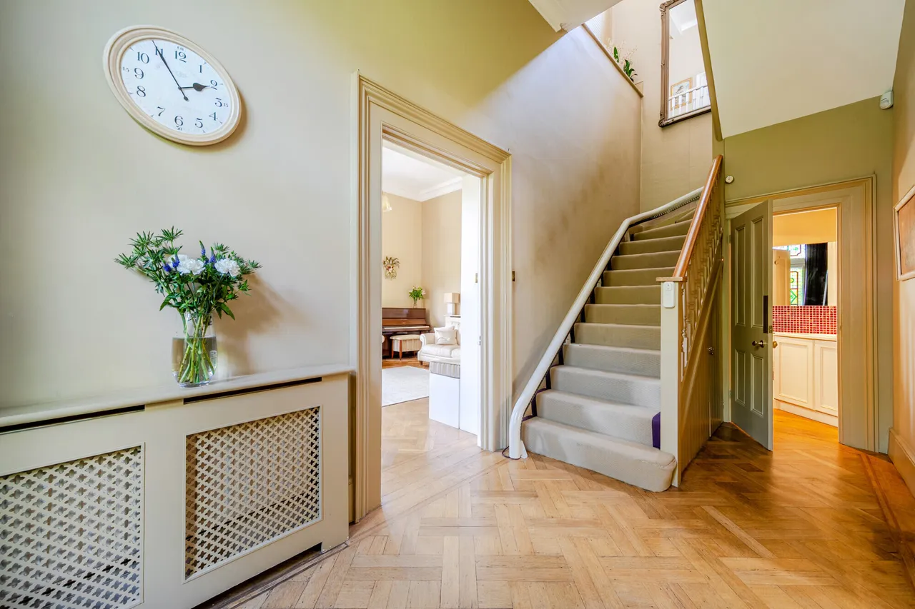 Vine Road, East Molesey, KT8, photo 12
