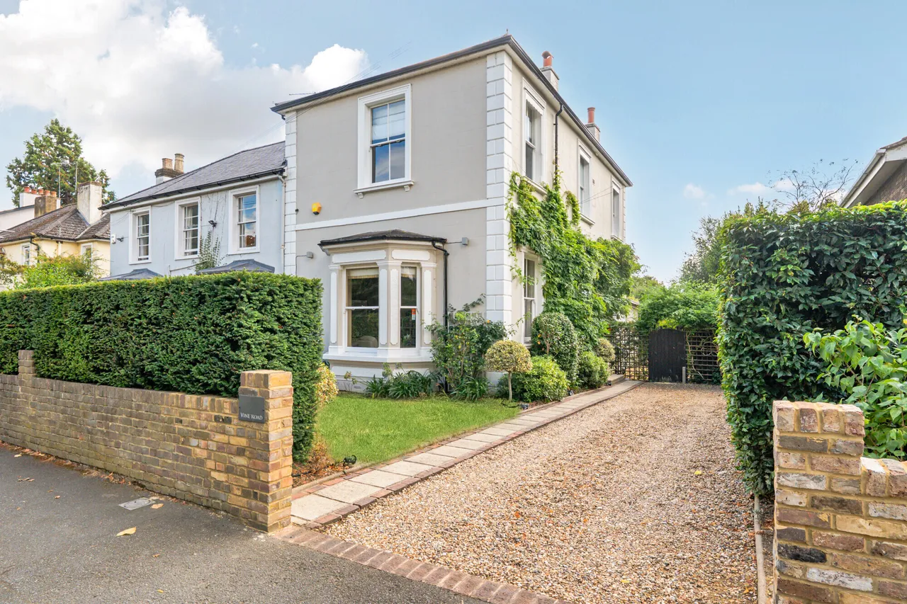 4 bed house for sale, Vine Road, East Molesey, KT8