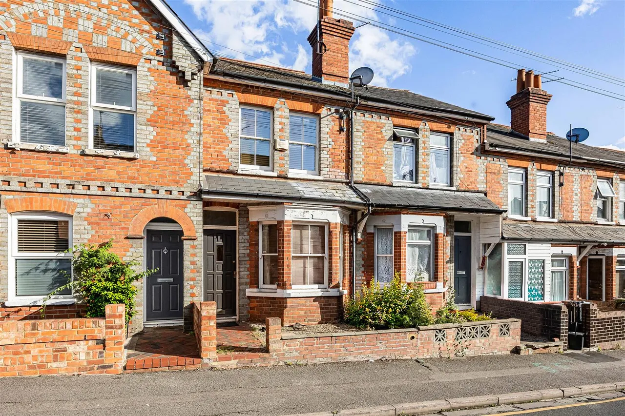 2 bed house for sale, Westfield Road, Caversham, RG4
