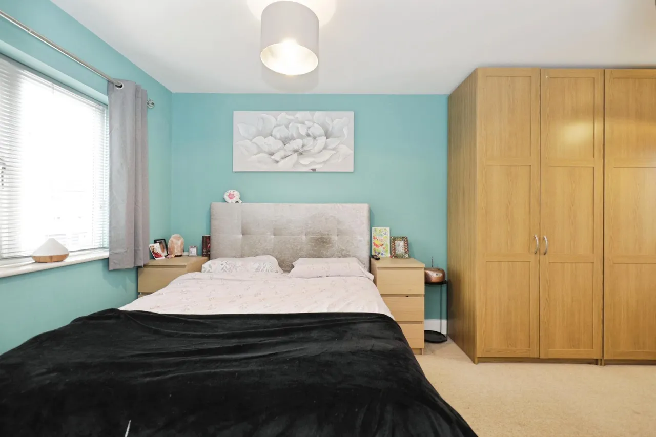 Warren House Road, Castleford, WF10, photo 17